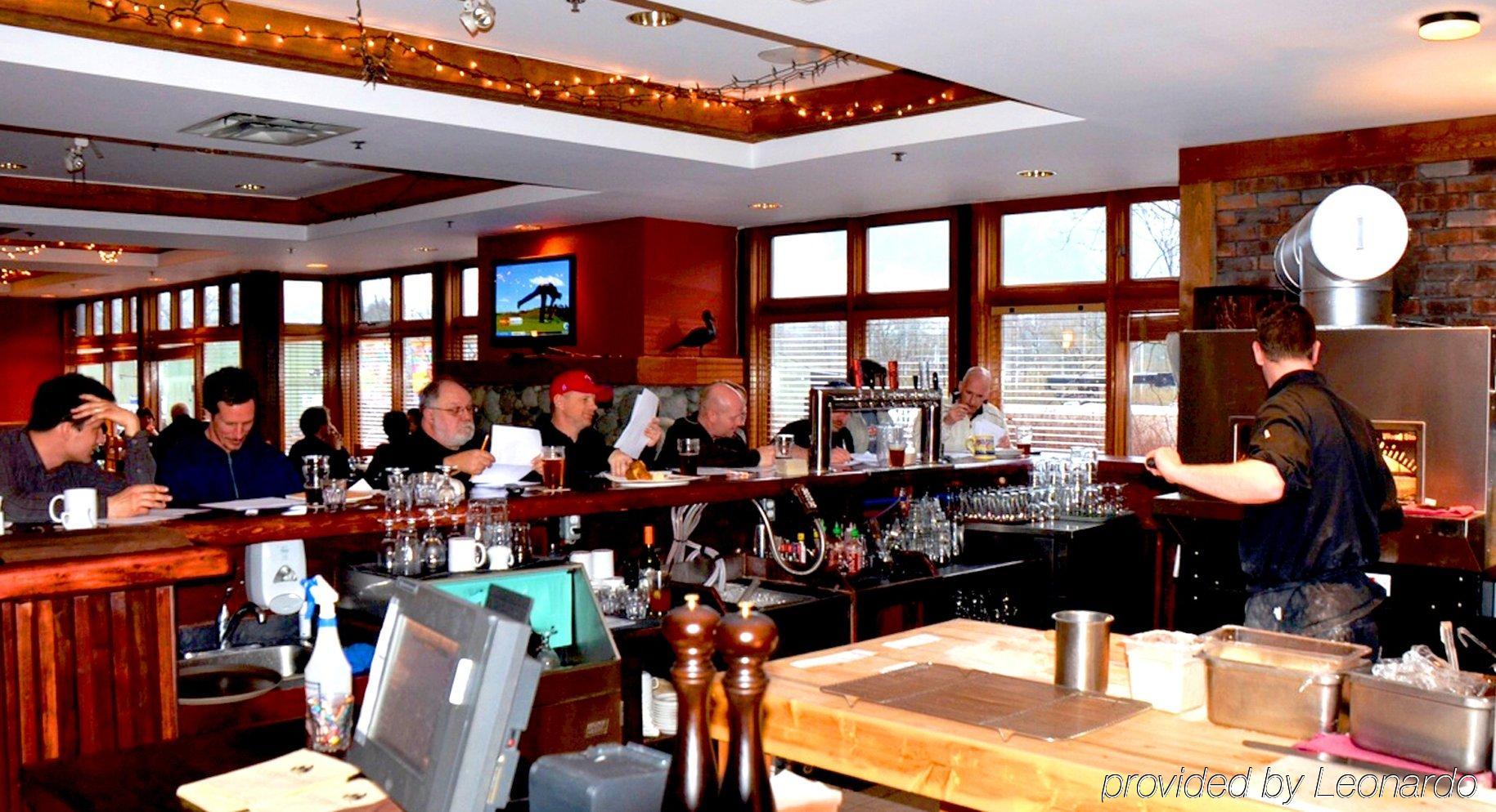 Howe Sound Inn & Brewing Company Squamish Zewnętrze zdjęcie