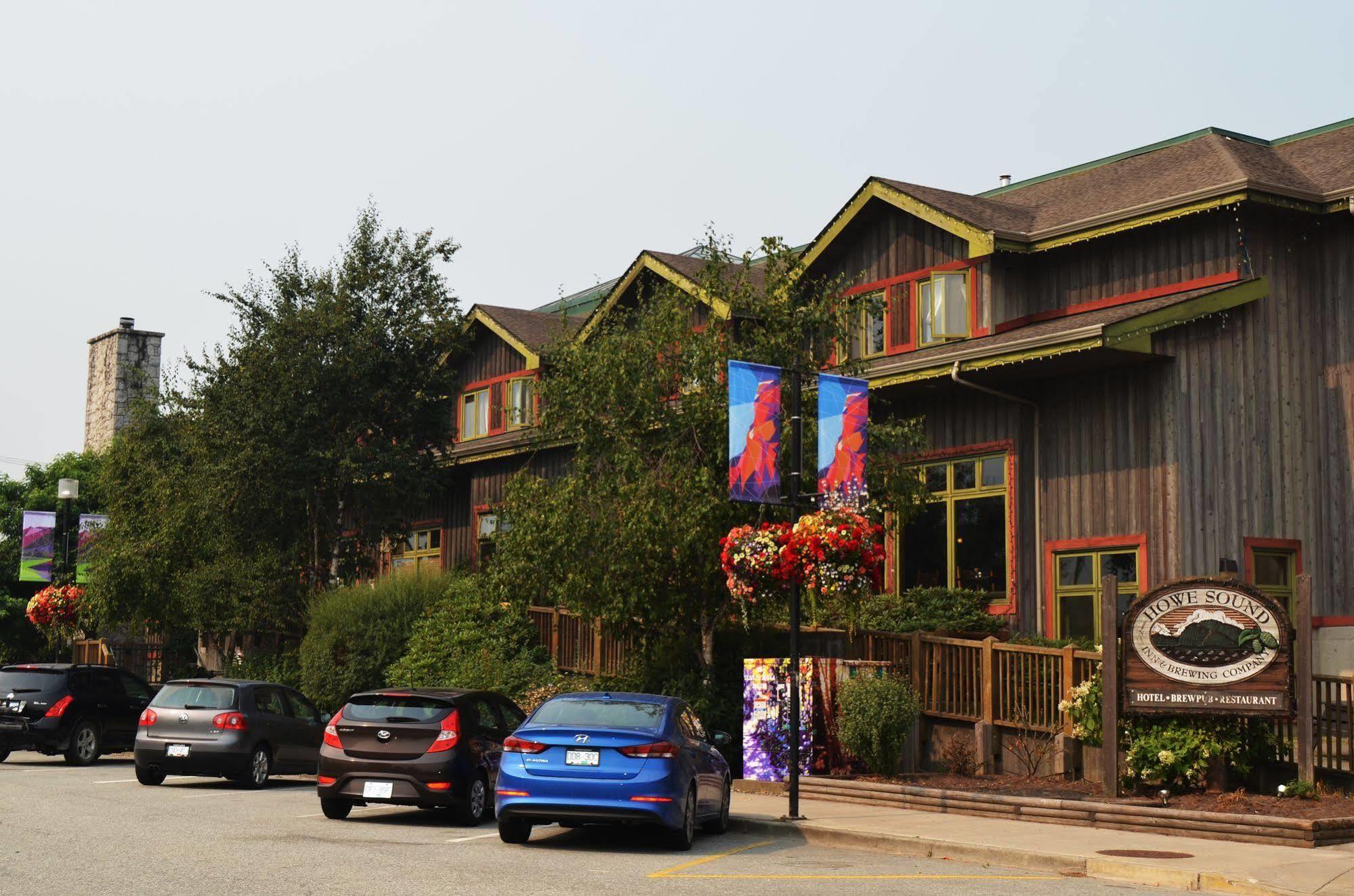 Howe Sound Inn & Brewing Company Squamish Zewnętrze zdjęcie